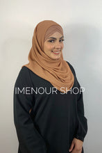 Charger l'image dans la galerie, Hijab à enfiler avec bonnet croisé